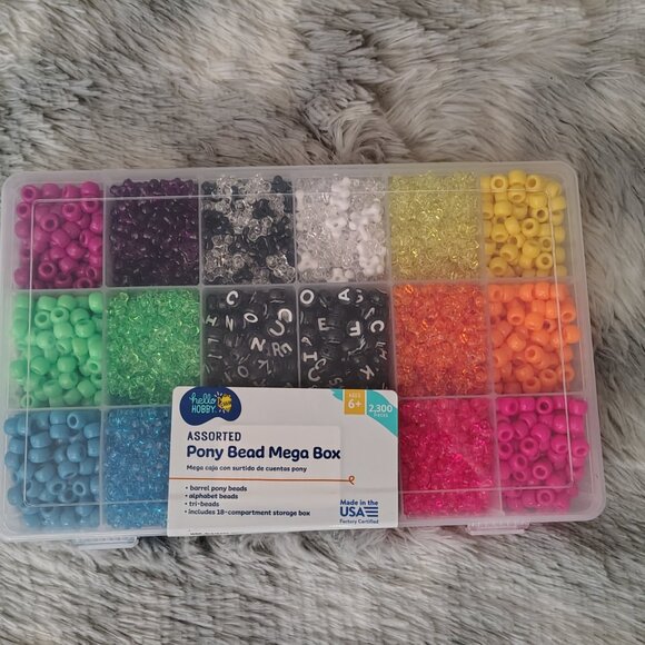 Hello Hobby - Bright & Sparkle Pony Bead Box - 2300 Pieces - Picture 7 of 9